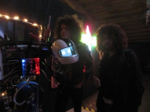 Wolfmother with a beheaded Hotshot Robot